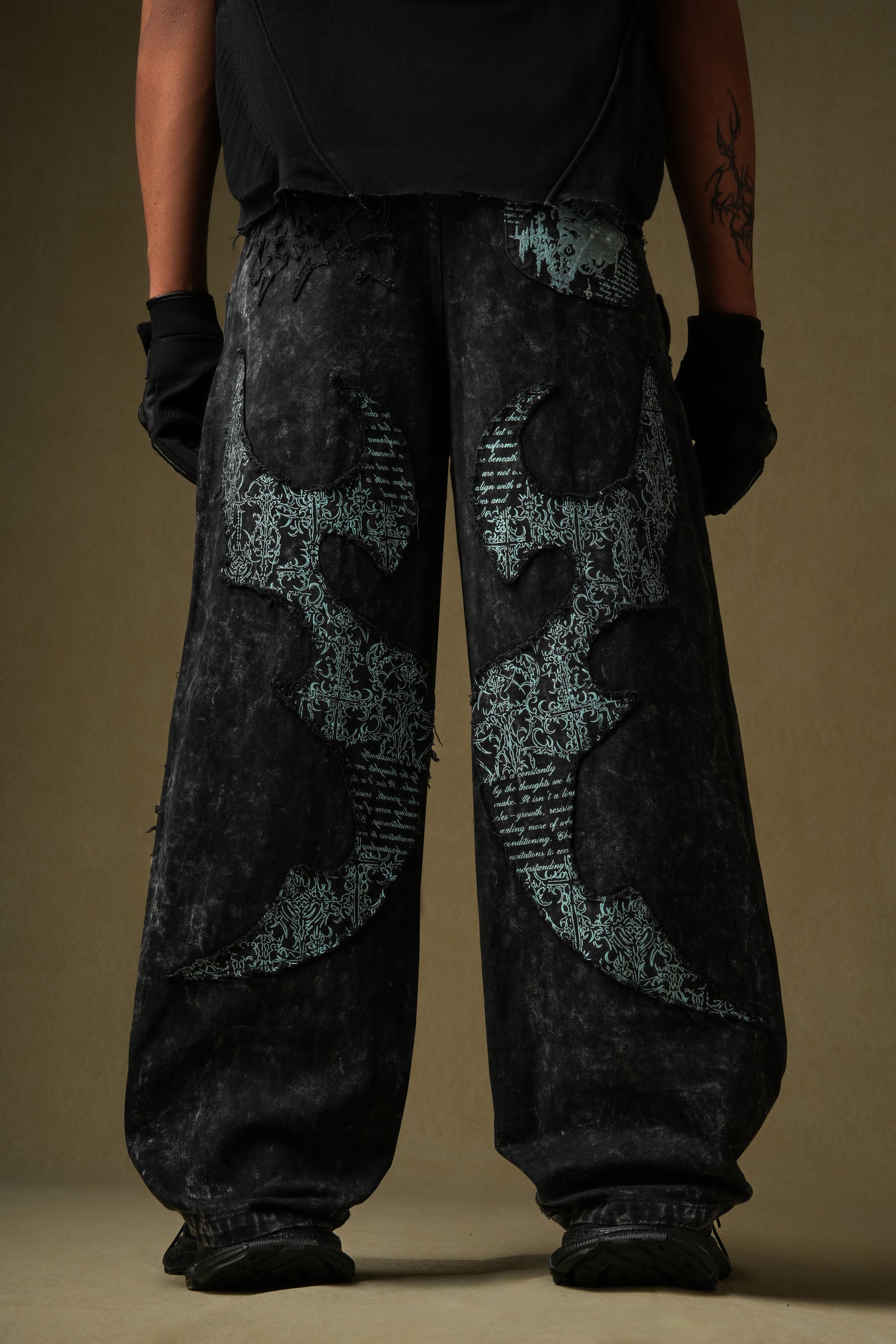 YETI PANTS°