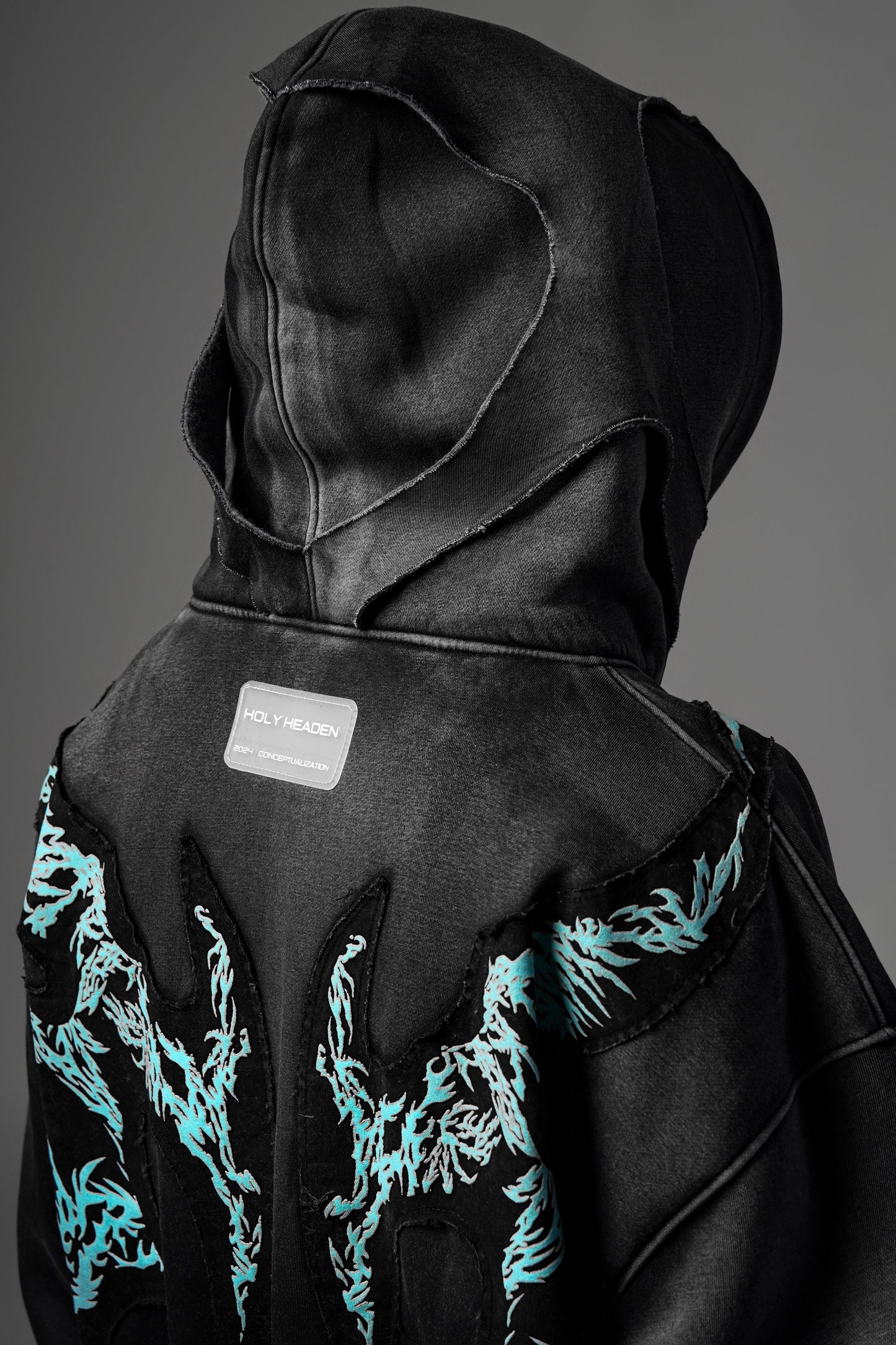 TRIBAL YETI HOODIE /30°