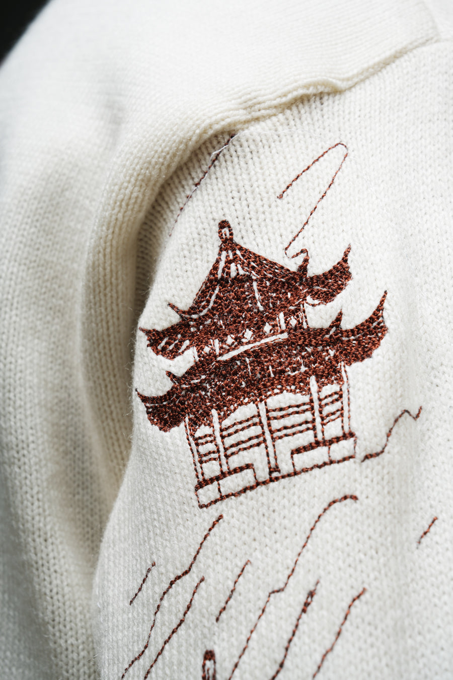 CHITA WOOLEN SWEATER