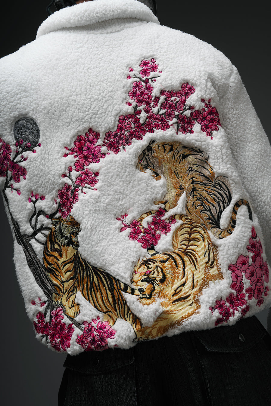 CHERRY RAION SWEATER