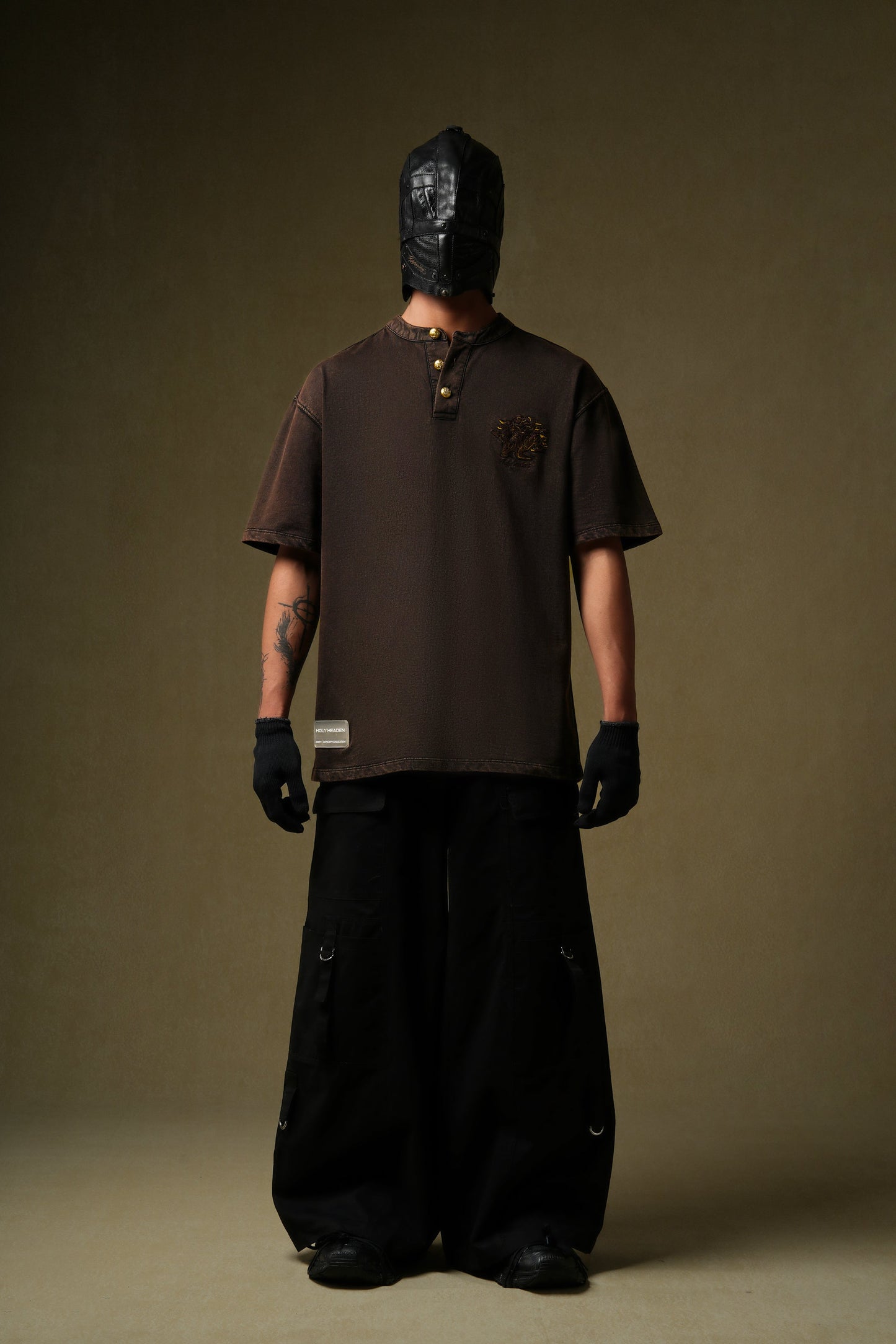 THE CARAVAN TEE°