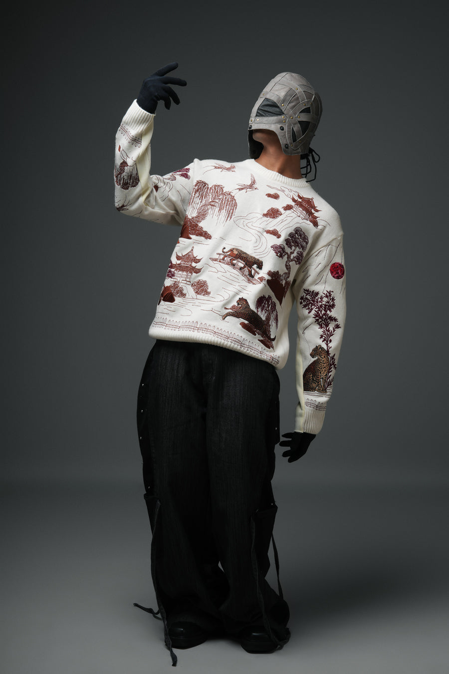 CHITA WOOLEN SWEATER