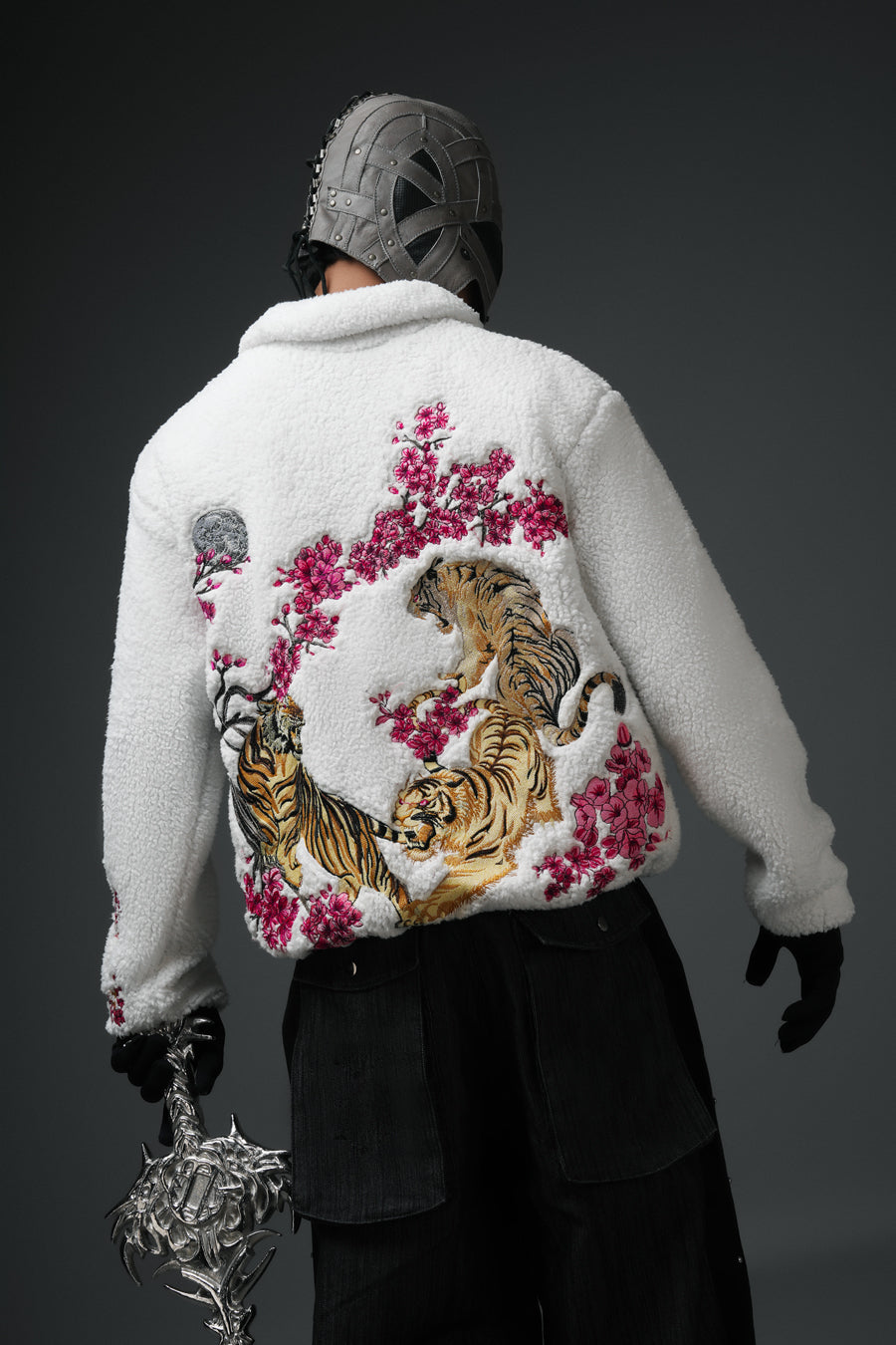 CHERRY RAION SWEATER