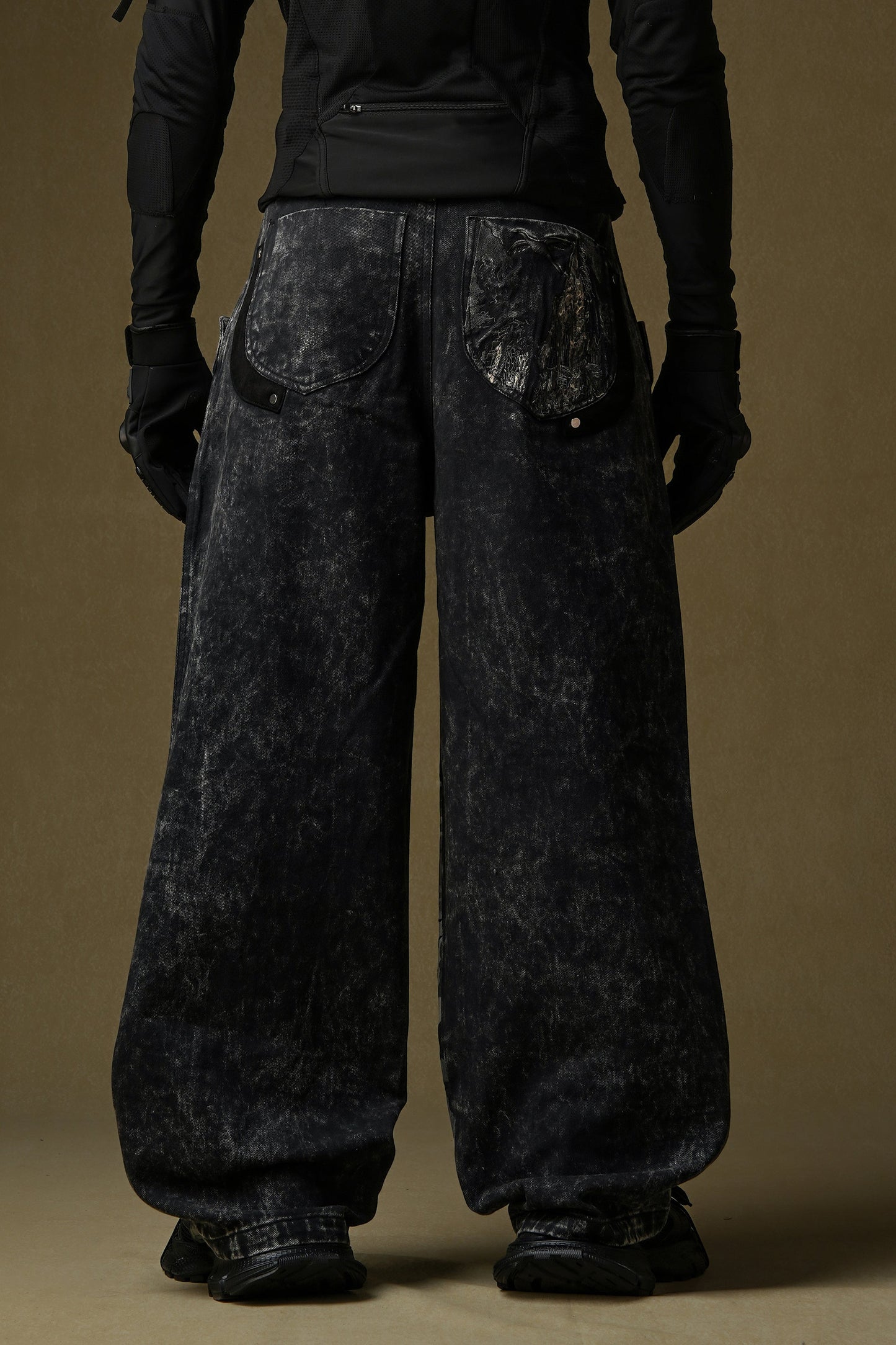 REIAL CASTLE PANTS°