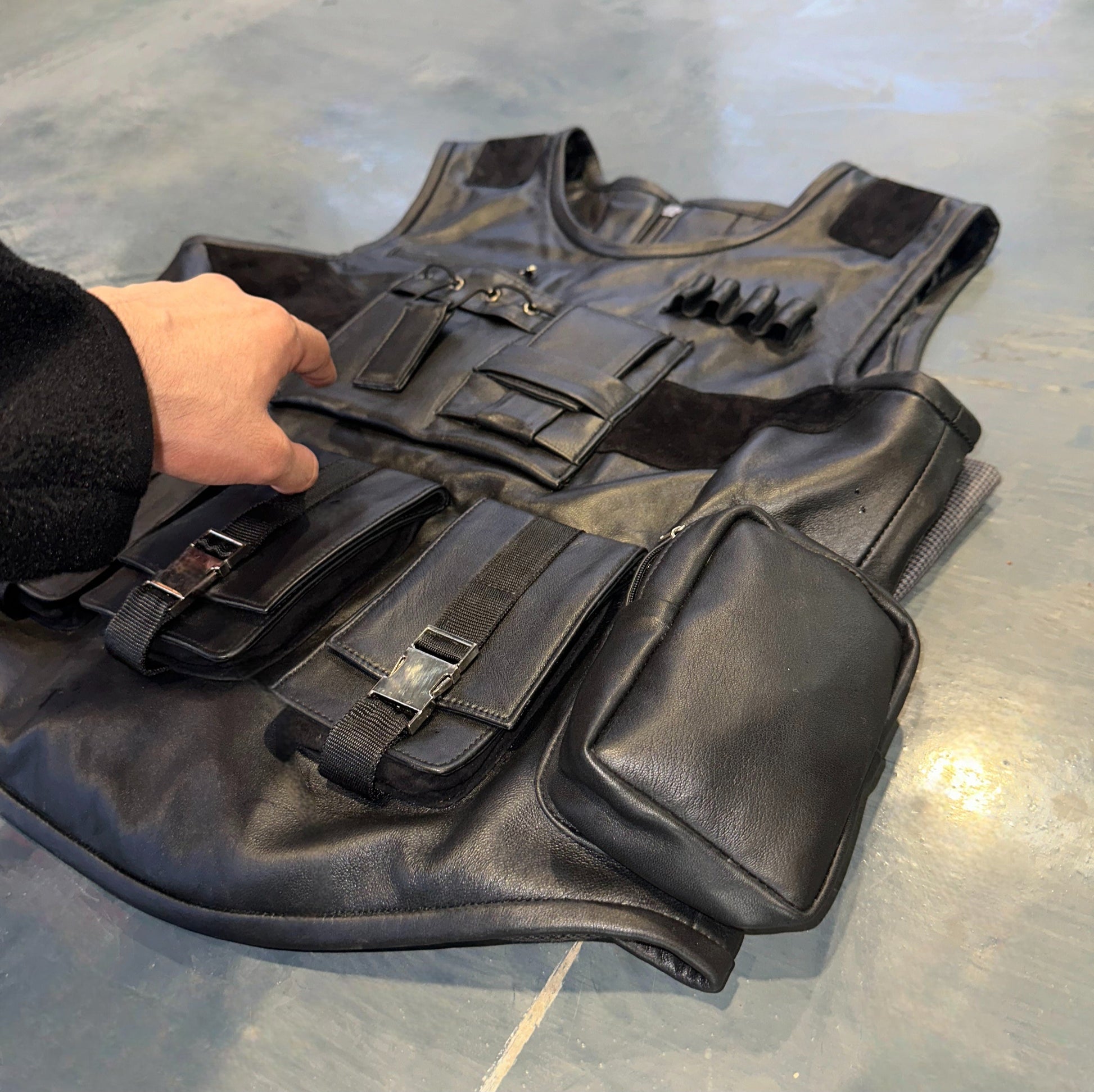 TRIBAL LEATHER VEST /50° One-size